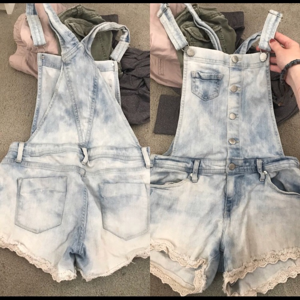Overalls! Baggy fit brand new/without tags :/